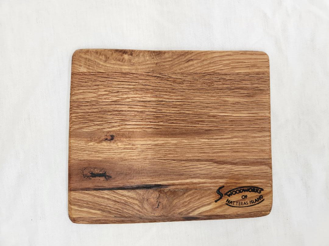 Cocktail Board (Red Oak)