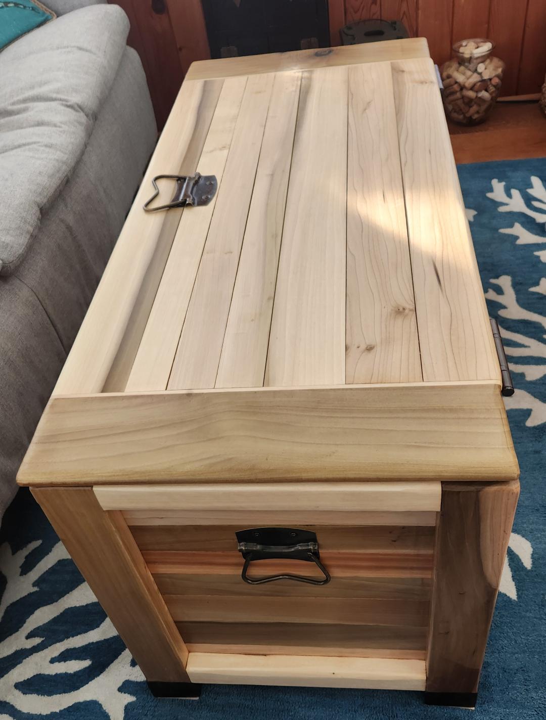 Wooden Storage Chest (Poplar Wood)