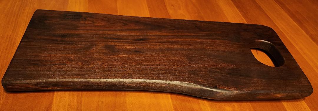 Live Edge Charcuterie/Cheese Board With Wide Handle (Black Walnut)