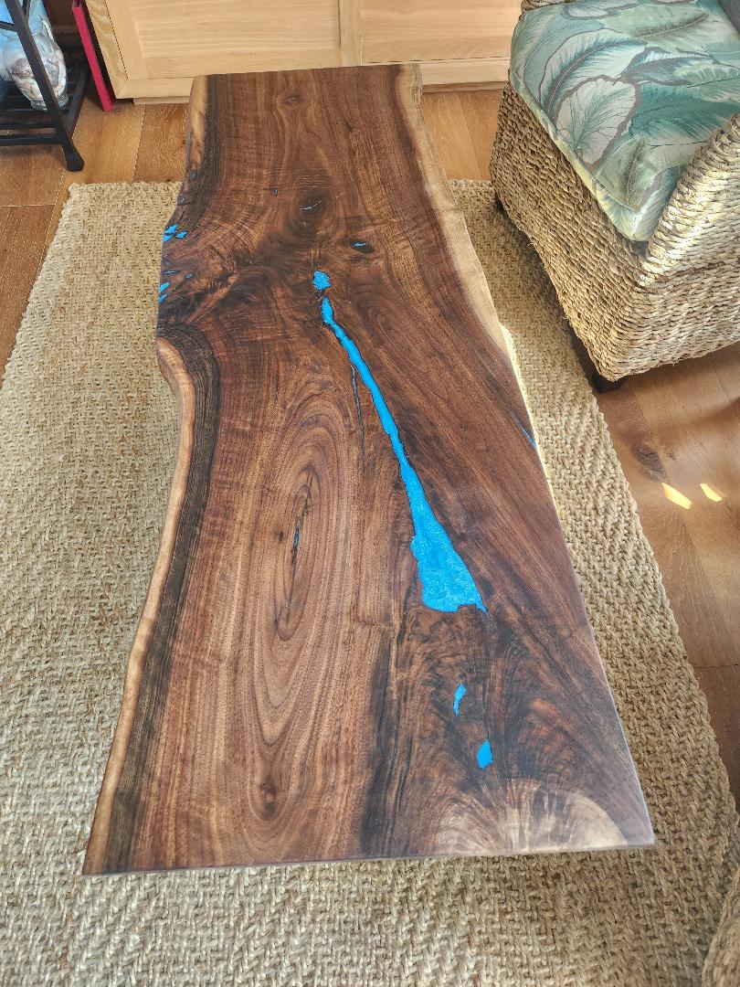 Live Edge  Coffee Table (Black Walnut)