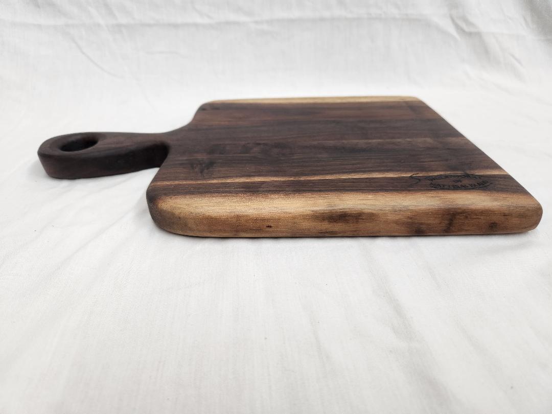 Live Edge Bread Board (Black Walnut)