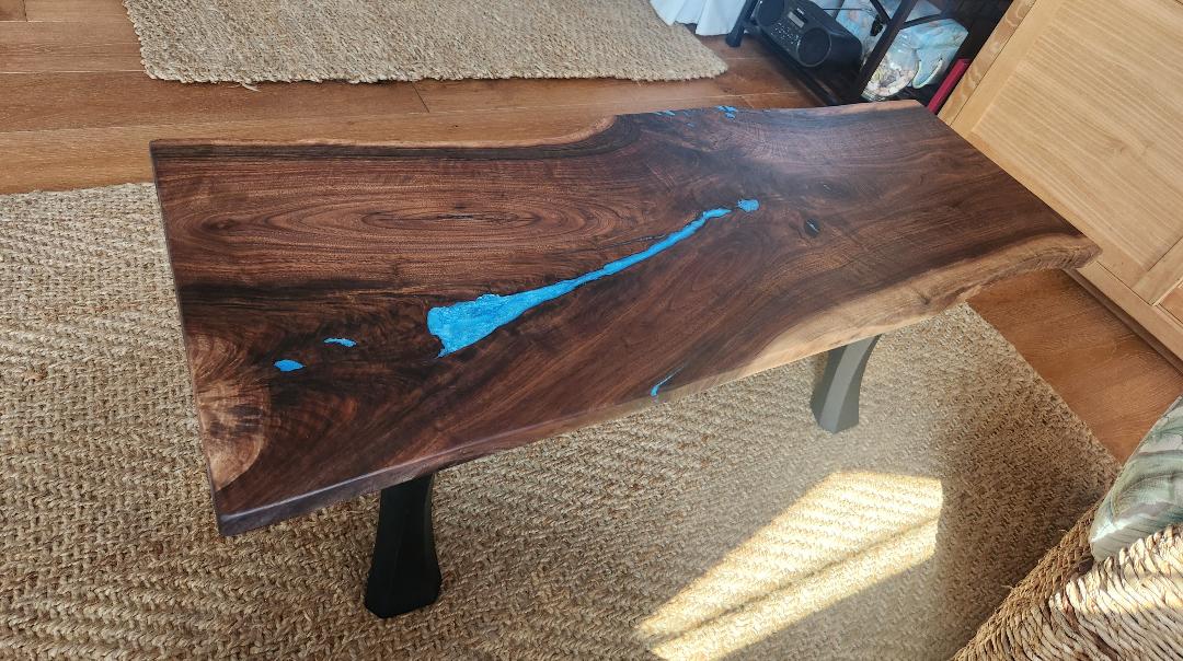 Live Edge  Coffee Table (Black Walnut)