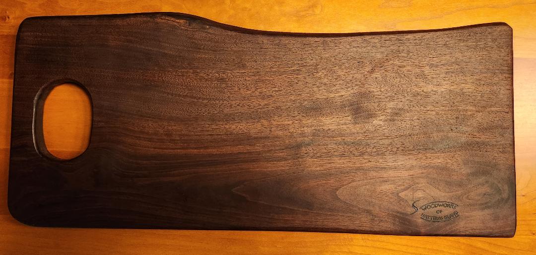 Live Edge Charcuterie/Cheese Board With Wide Handle (Black Walnut)