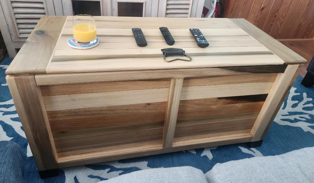 Wooden Storage Chest (Poplar Wood)