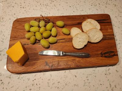 Charcuterie/Cheese Board (Red Oak)